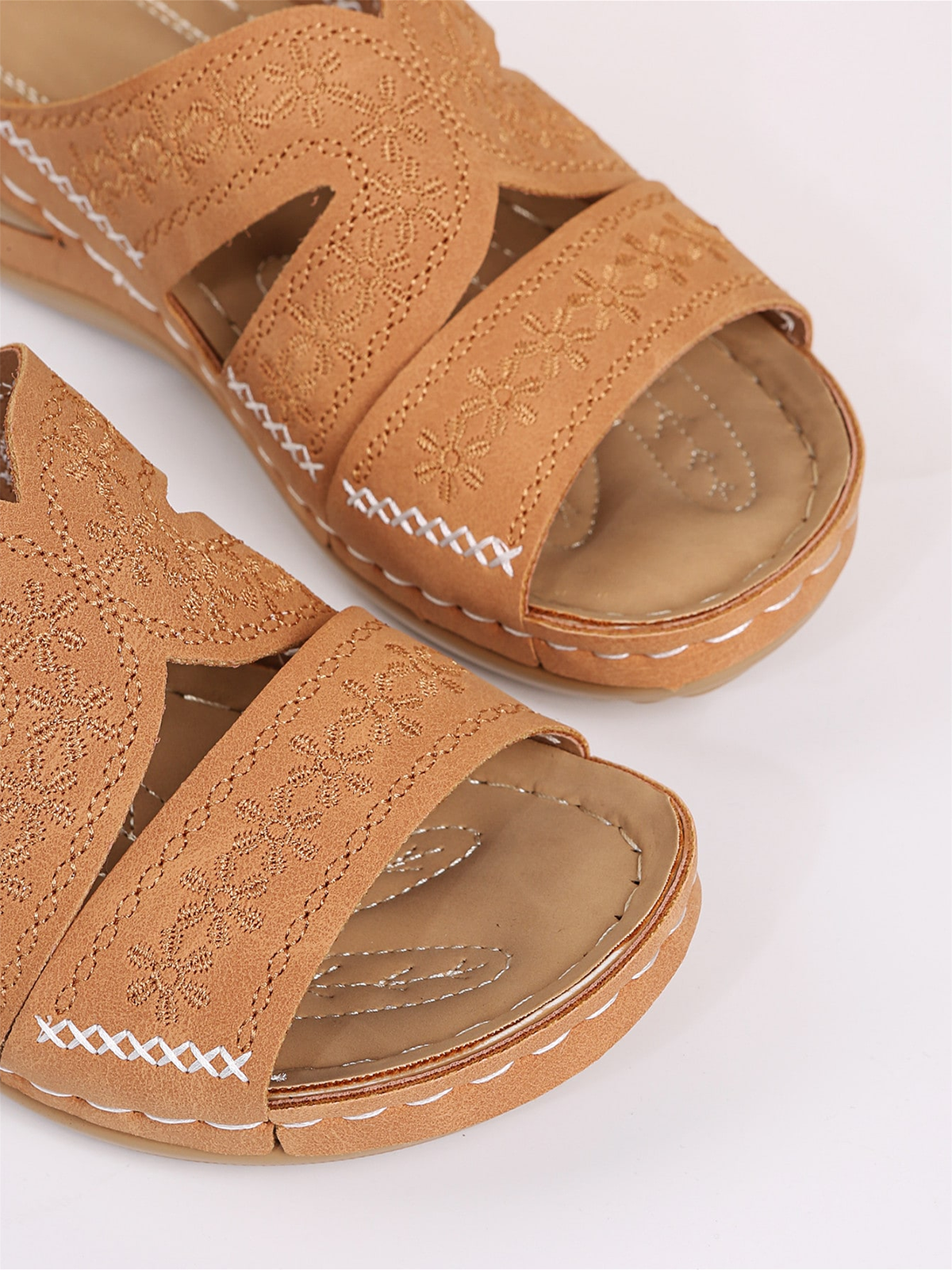 Flower Embroidered Casual Beach Sandals Slippers