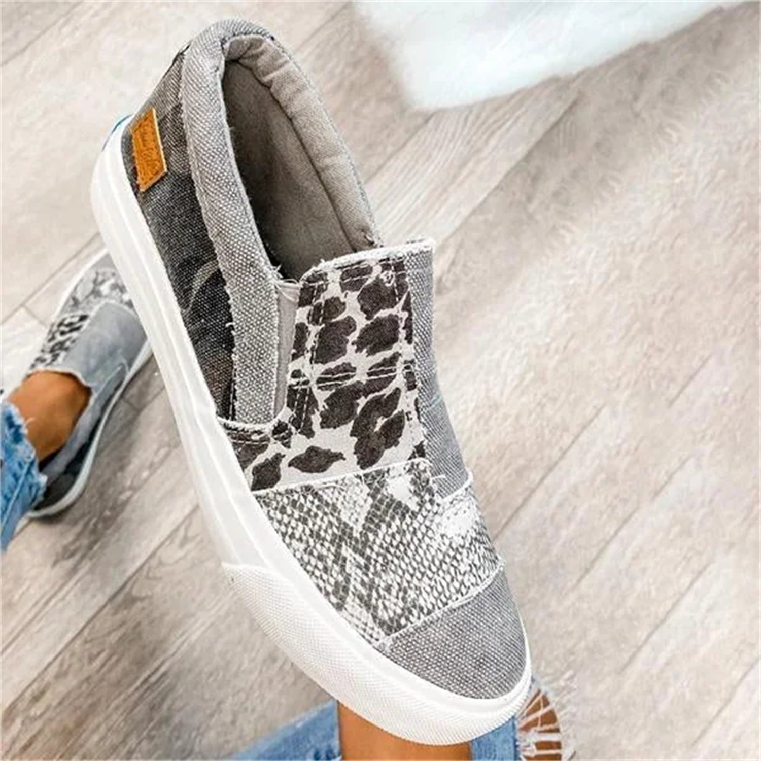Women's Sneakers