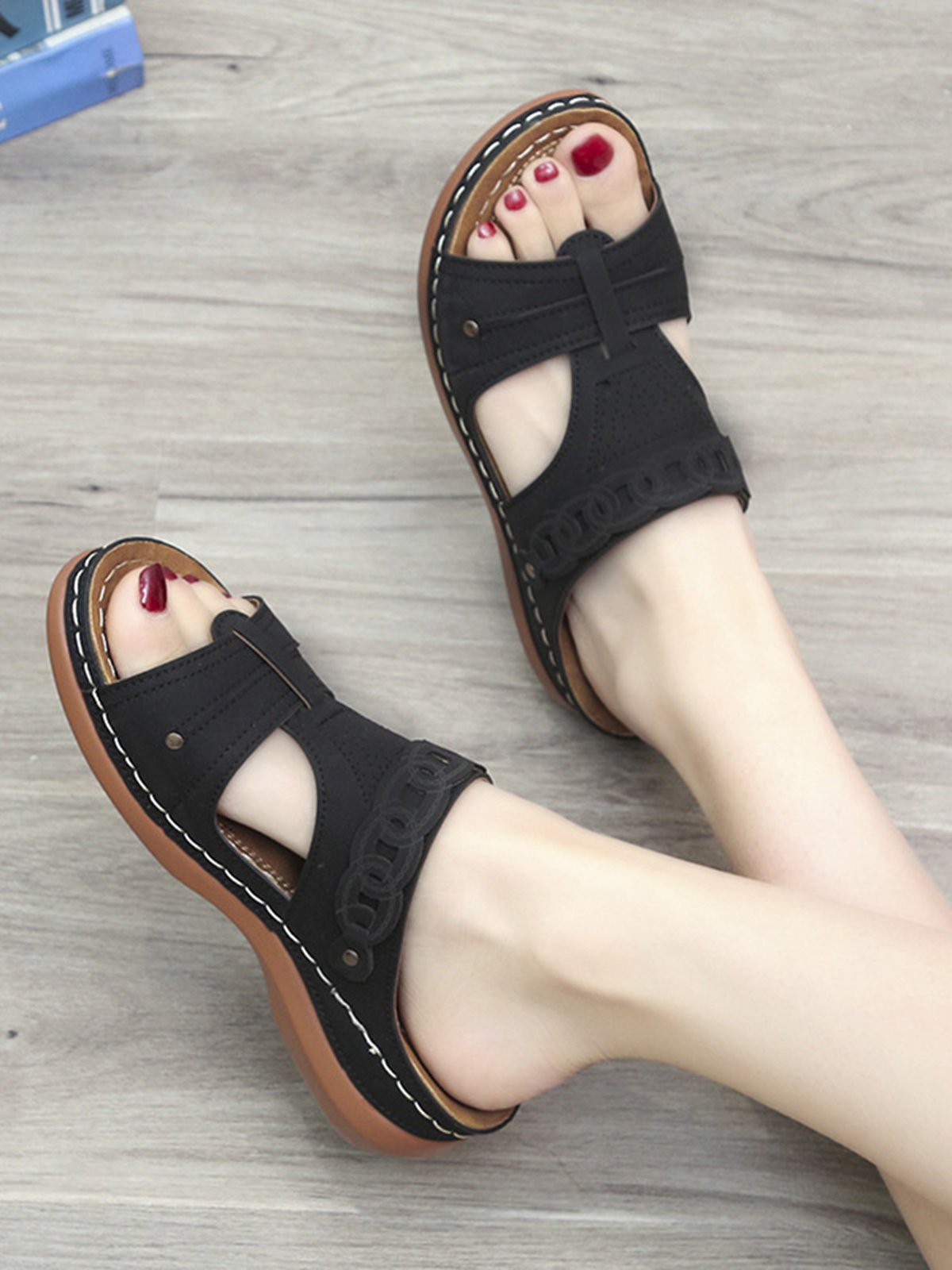 Retro Hollow Breathable Casual Sandals