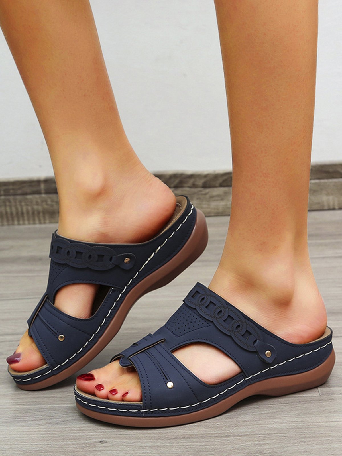 Retro Hollow Breathable Casual Sandals