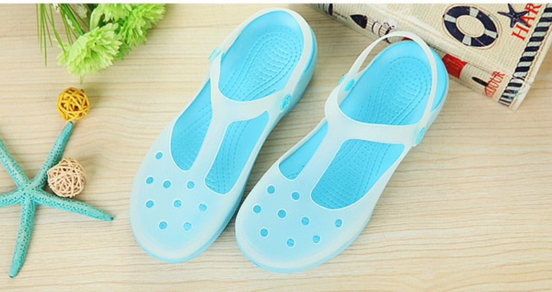 Summer Women Sandals Jelly Flat Shoes Waterproof Female Ankle Buckle Slippers Soft Light Slides Comfortable Beach Shoes