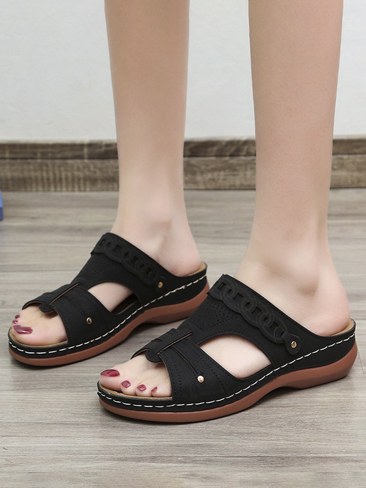 Retro Hollow Breathable Casual Sandals